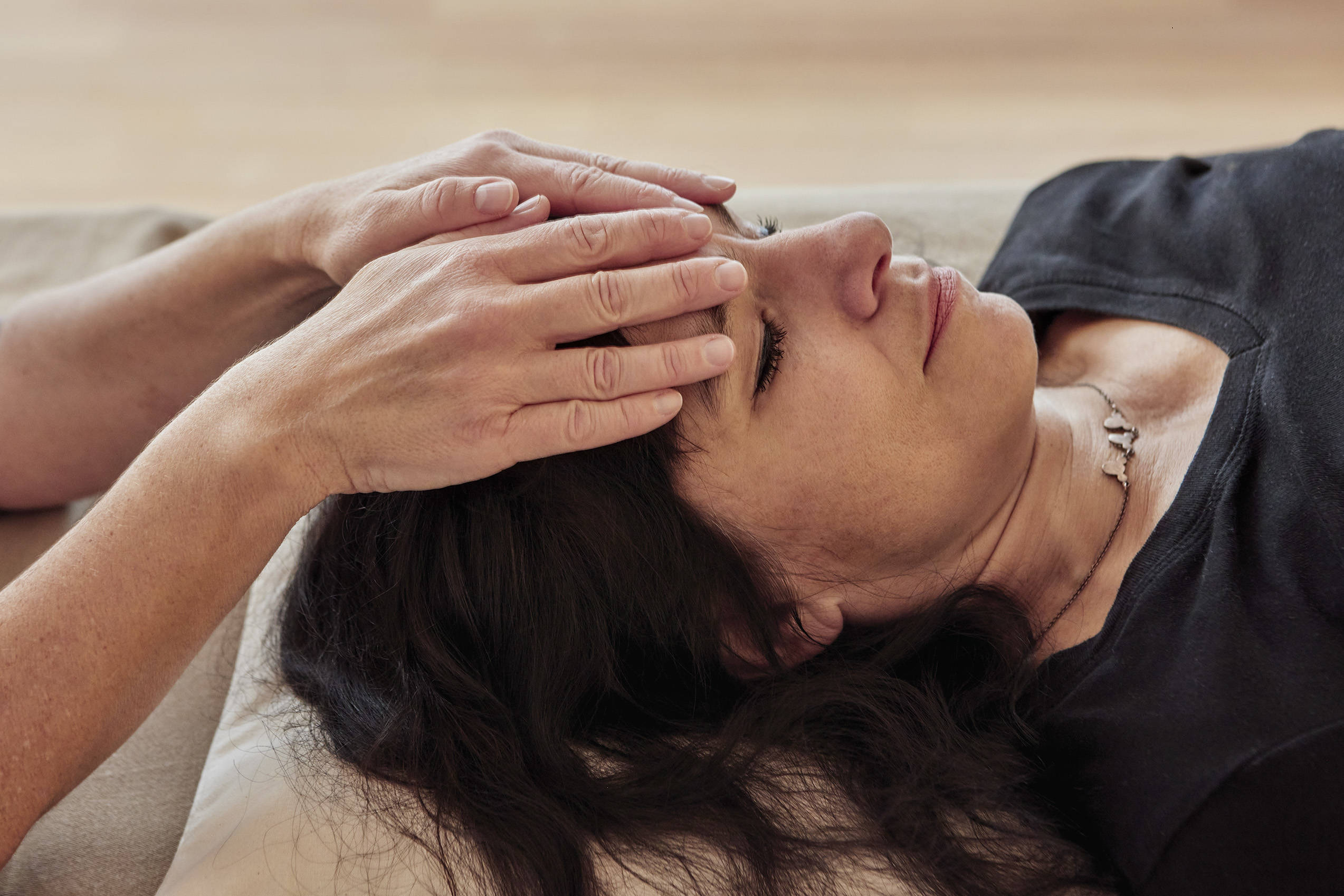 Foto Behandllung Stirnbein